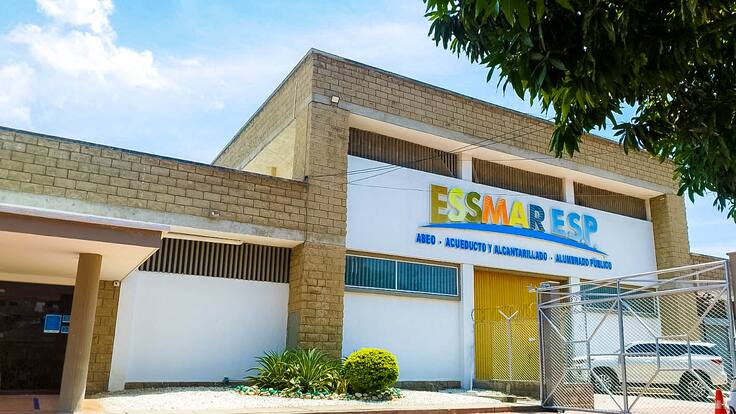 GERARDO MARTÍNEZ, ABOGADO