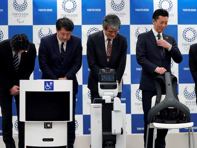 Tokio 2020 presenta dos robots &quot;asistentes&quot; para los Juegos Olímpicos