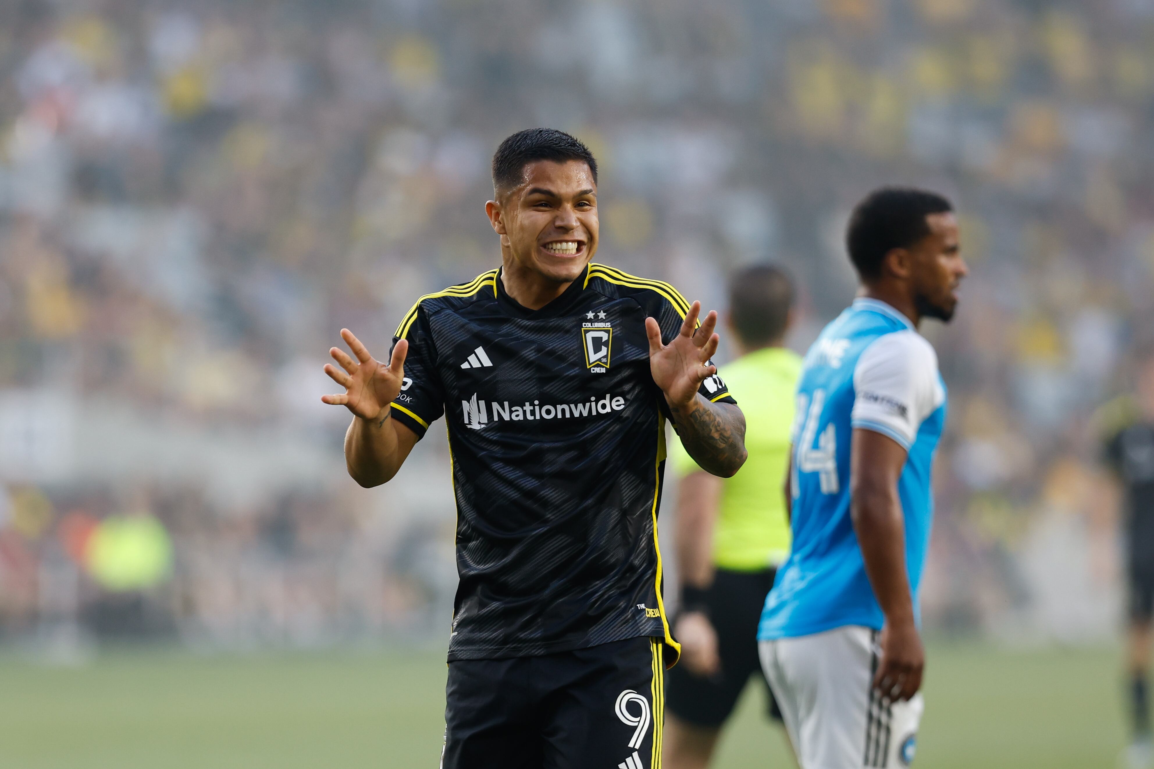 El Cucho Hernández anotó en la victoria del Columbus Crew. (Photo by Graham Stokes/Icon Sportswire via Getty Images)