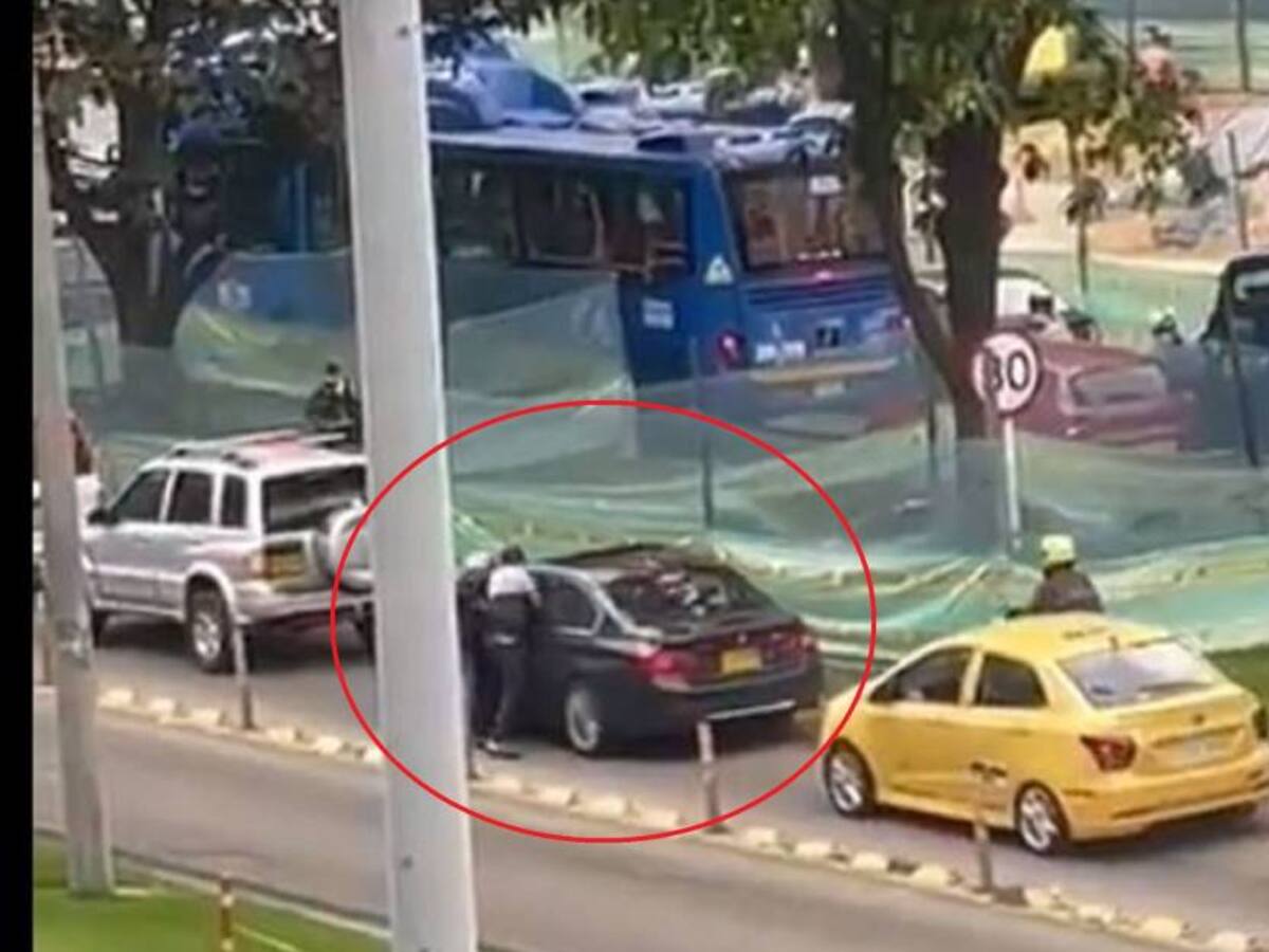 A la cárcel los tres atracadores que quedaron en video en pleno trancón de Bogotá