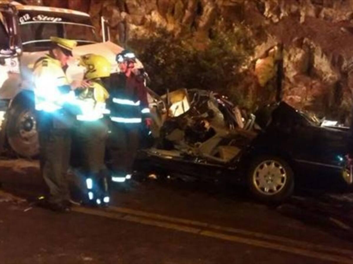 Un muerto y cuatro heridos en accidente en vía Bogotá La Calera