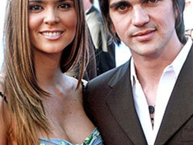 Juanes y su esposa Karen Martínez esperan su tercer hijo