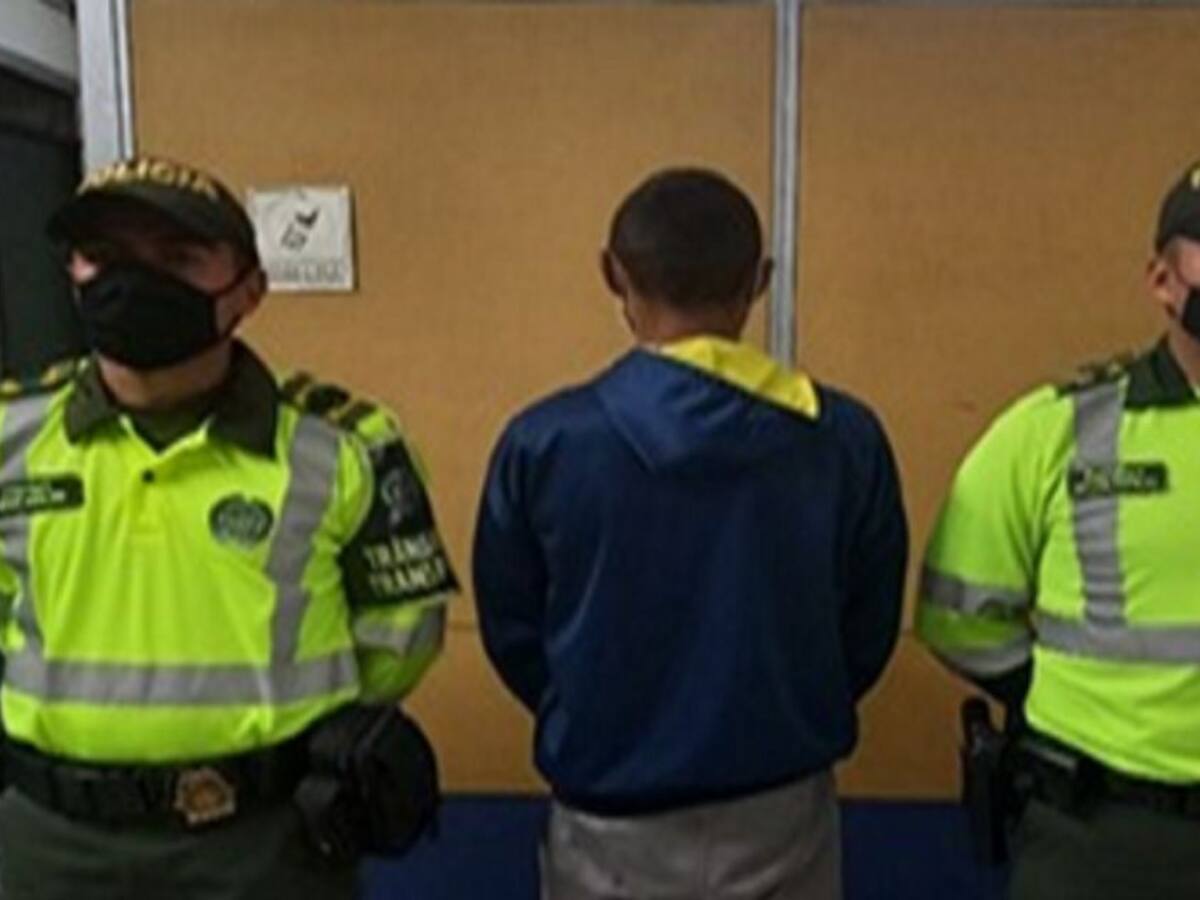 Detenido en Manizales por conducir una moto con licencia falsa