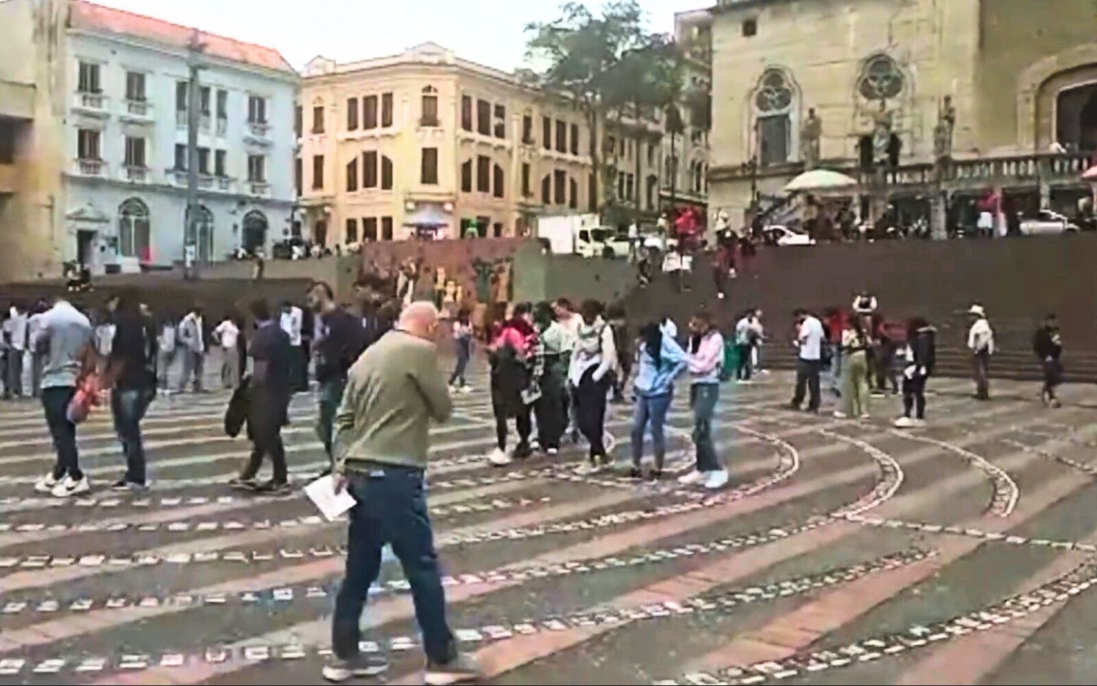 Exposición de fotografías Plaza de Bolívar de Manizales