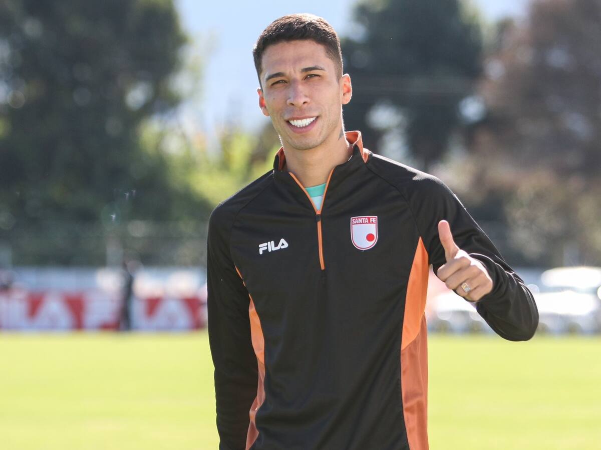 Agustín Rodríguez: “En Uruguay a Santa Fe se lo tiene como un equipo grande”