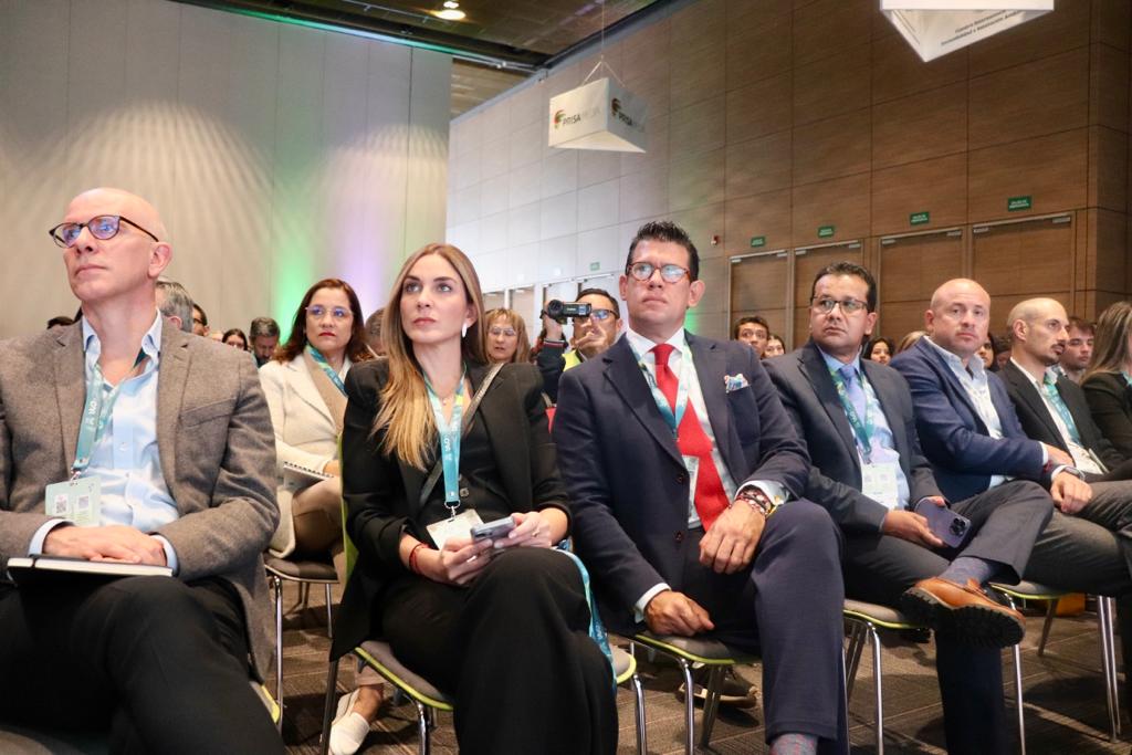 Cumbre Internacional de Sostenibilidad e Innovación Ambiental, evento organizado por PRISA Media América.