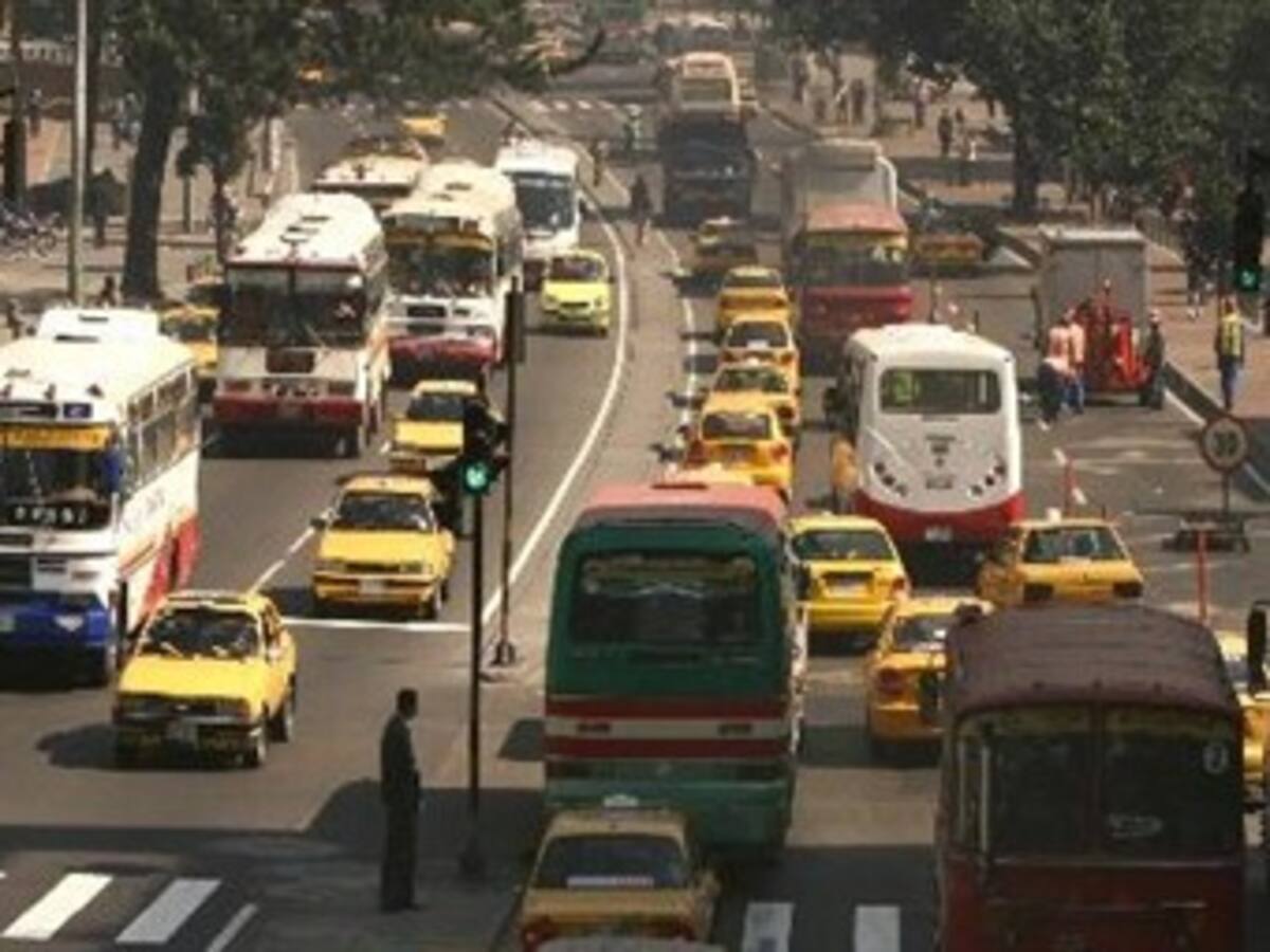 Polémica por posible retiro de buses de la carrera Séptima
