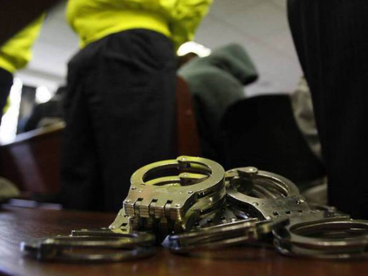Capturado taxista que transportaba una pistola y cocaína
