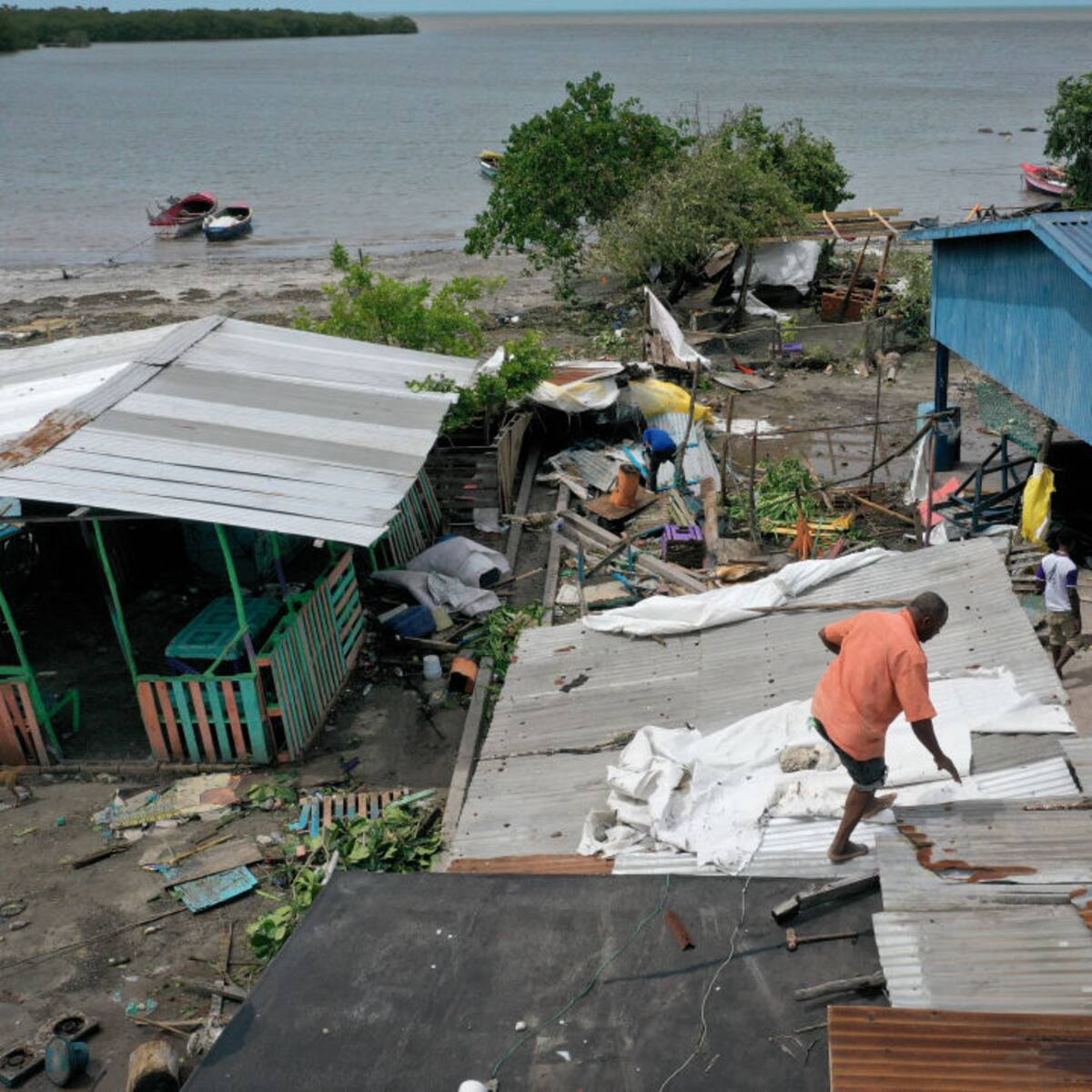 Autoridades de Jamaica entregan un balance de afectaciones tras el paso del huracán Beryl