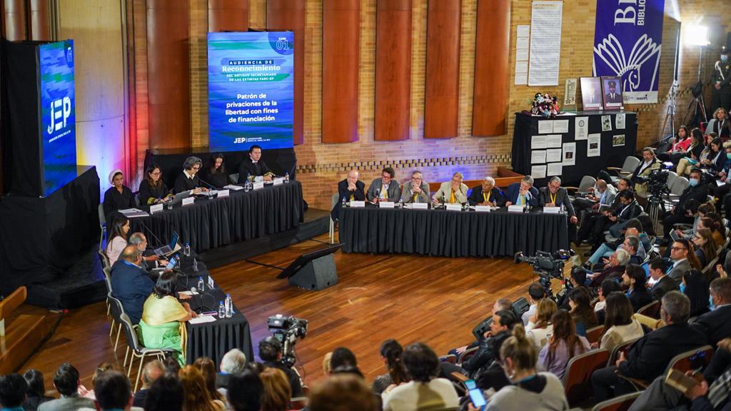 Este 22 de junio se lleva a cabo la segunda parte de la audiencia pública convocada por la JEP para el reconocimiento del crimen del secuestro por parte de exjefes de las Farc.