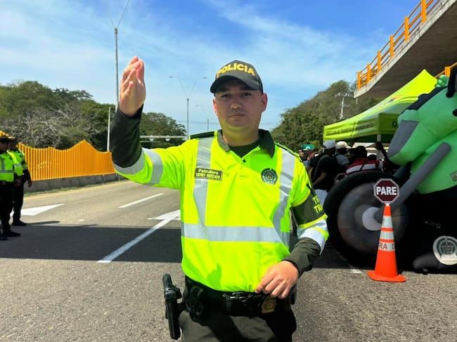 Más de 130 policías de la Seccional de Tránsito y Transporte están desplegados en las vías de acceso a la ciudad