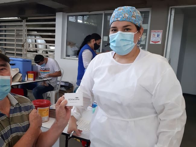 Megacentro de vacunación coliseo Maria Isabel Urrutia