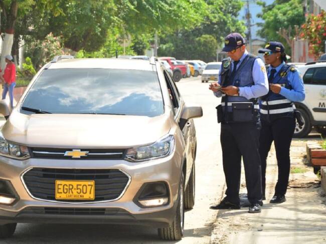 Continúan con operativos de embargos a vehículos por mora en Cartagena