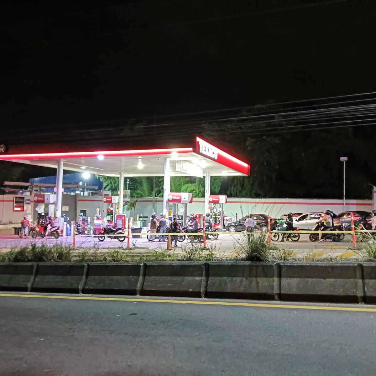 ¿Qué dijo el secretario de gobierno de Armenia sobre abastecimiento de gasolina?