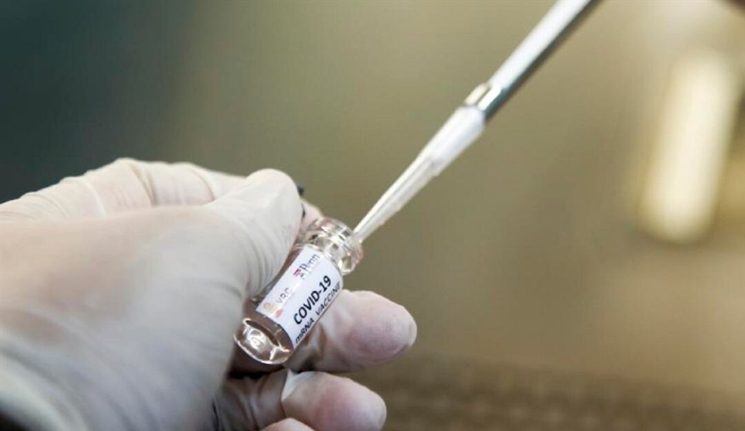 Vacuna contra COVID-19