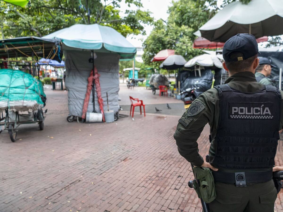 Organismos de seguridad intervienen la Plaza Cívica