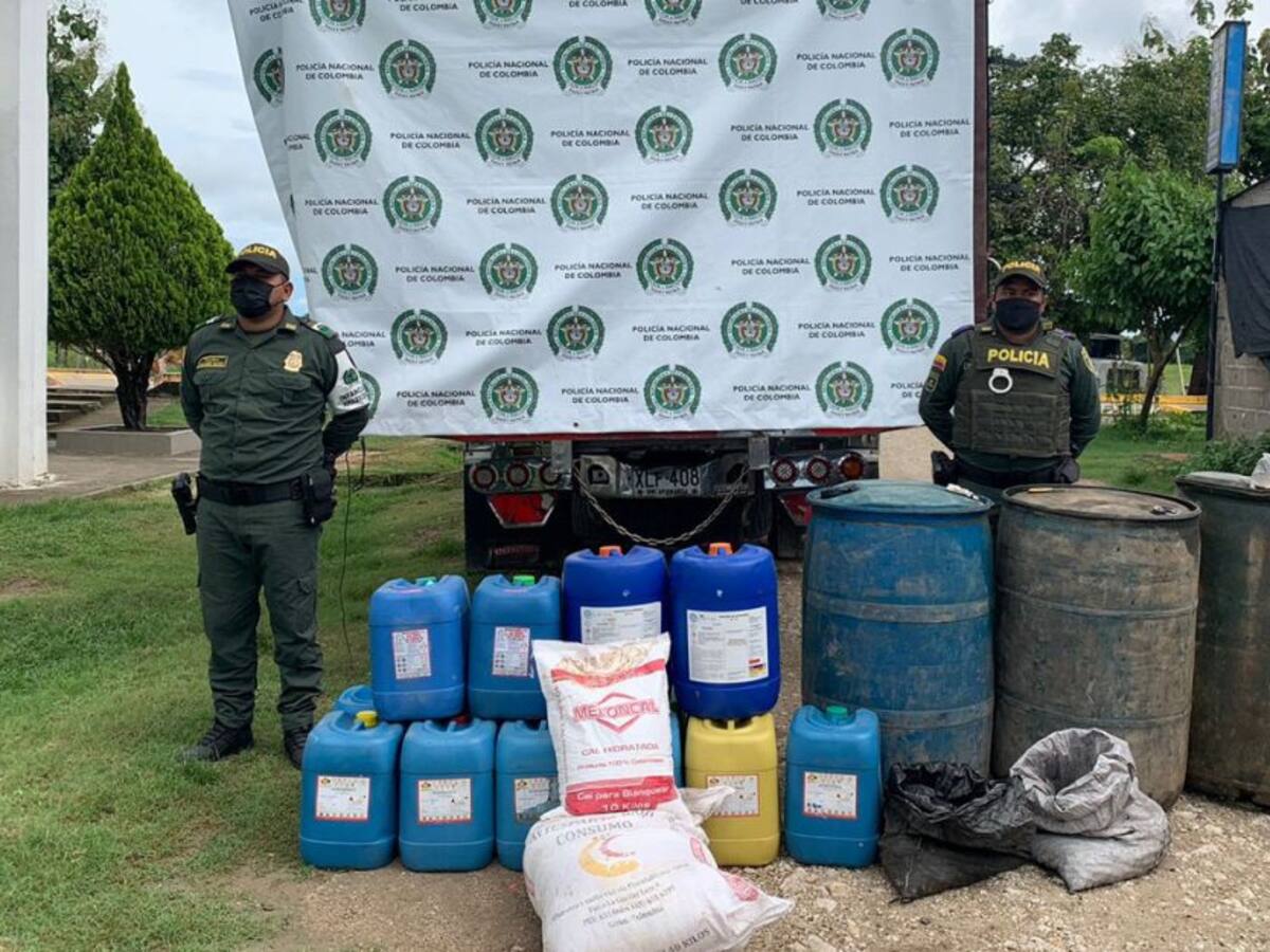 Policía incautó productos químicos para elaborar cocaína en Bolívar