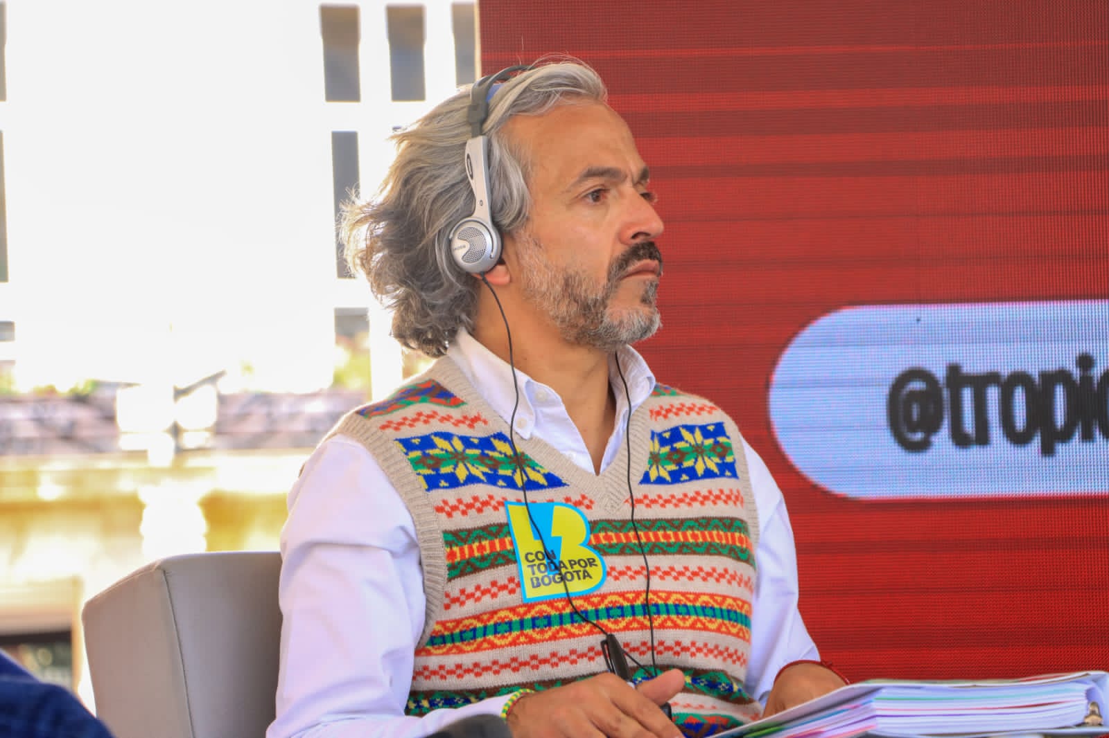 Juan Daniel Oviedo - Caracol Radio