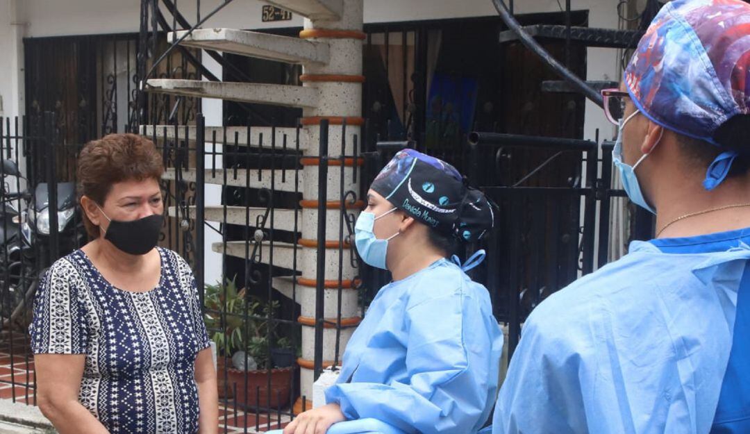 La vacunación será a los adultos mayores que tengan alguna discapacidad, limitación para desplazarse a los puntos de vacunación.