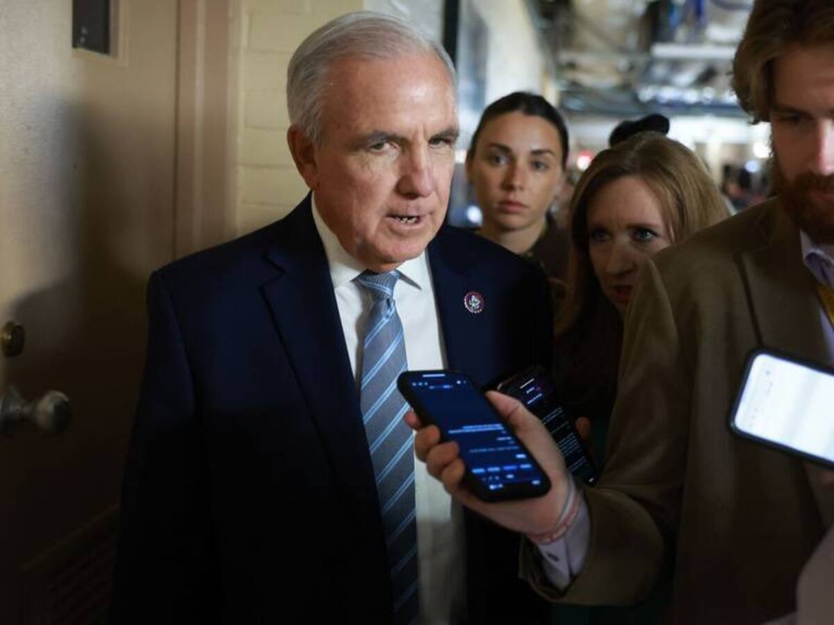 “Petro es aliado de Maduro, no me sorprende su silencio”: Congresista republicano