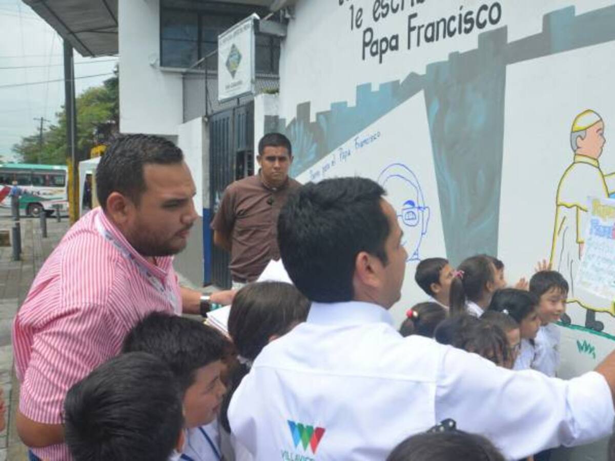 500.000 botellas de agua para los asistentes a misa en Villavicencio