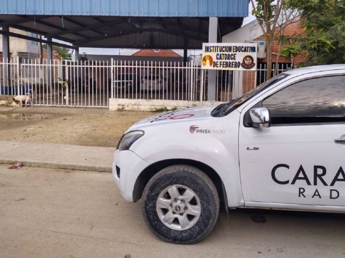 Colegio 14 de Febrero afectado por las inundaciones tras aguacero