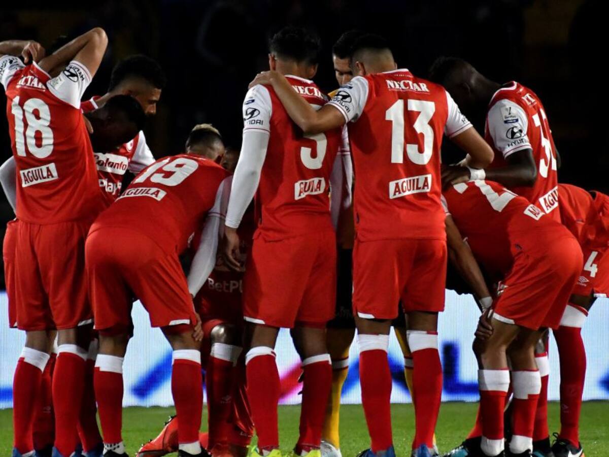 Santa Fe suspende los contratos del equipo femenino ante crisis económica
