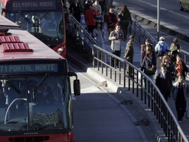 Ocho personas han muerto por intentar colarse en Transmilenio durante 2018