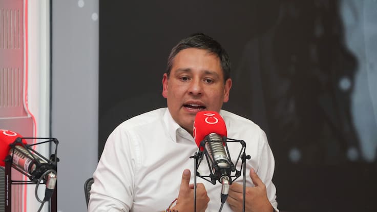 Lizcano denuncia una campaña desigual: “las encuestas dan micrófono y financiación a unos pocos”