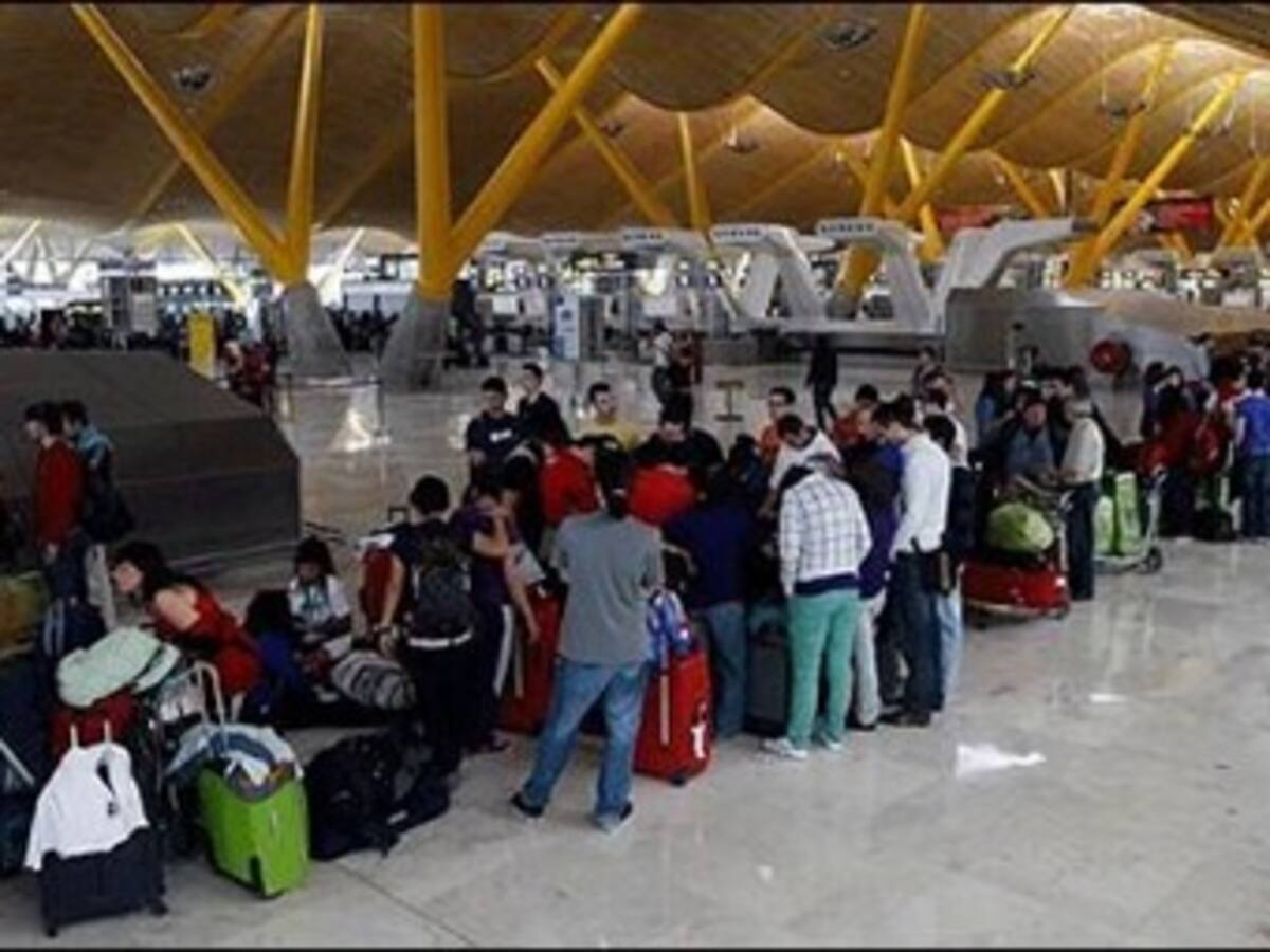 El turismo español perdió 252 millones de euros por la nube volcánica