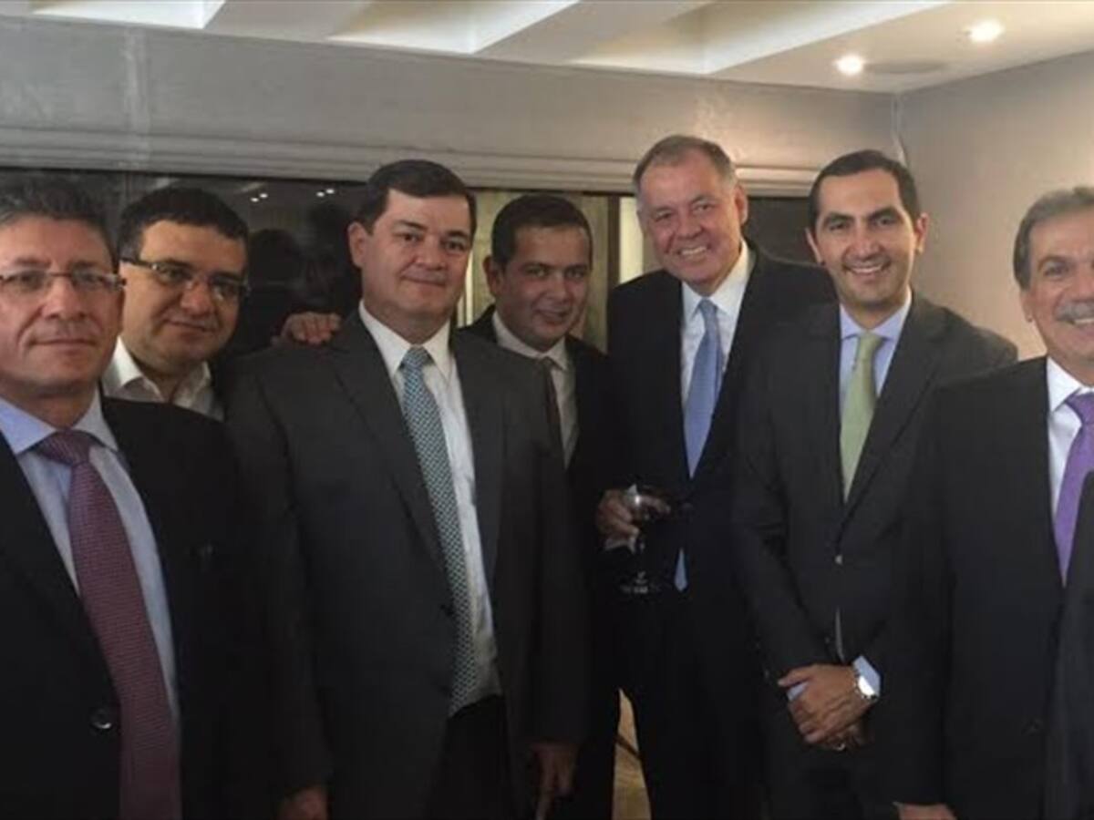 Conservadores se reunieron con el procurador Ordóñez