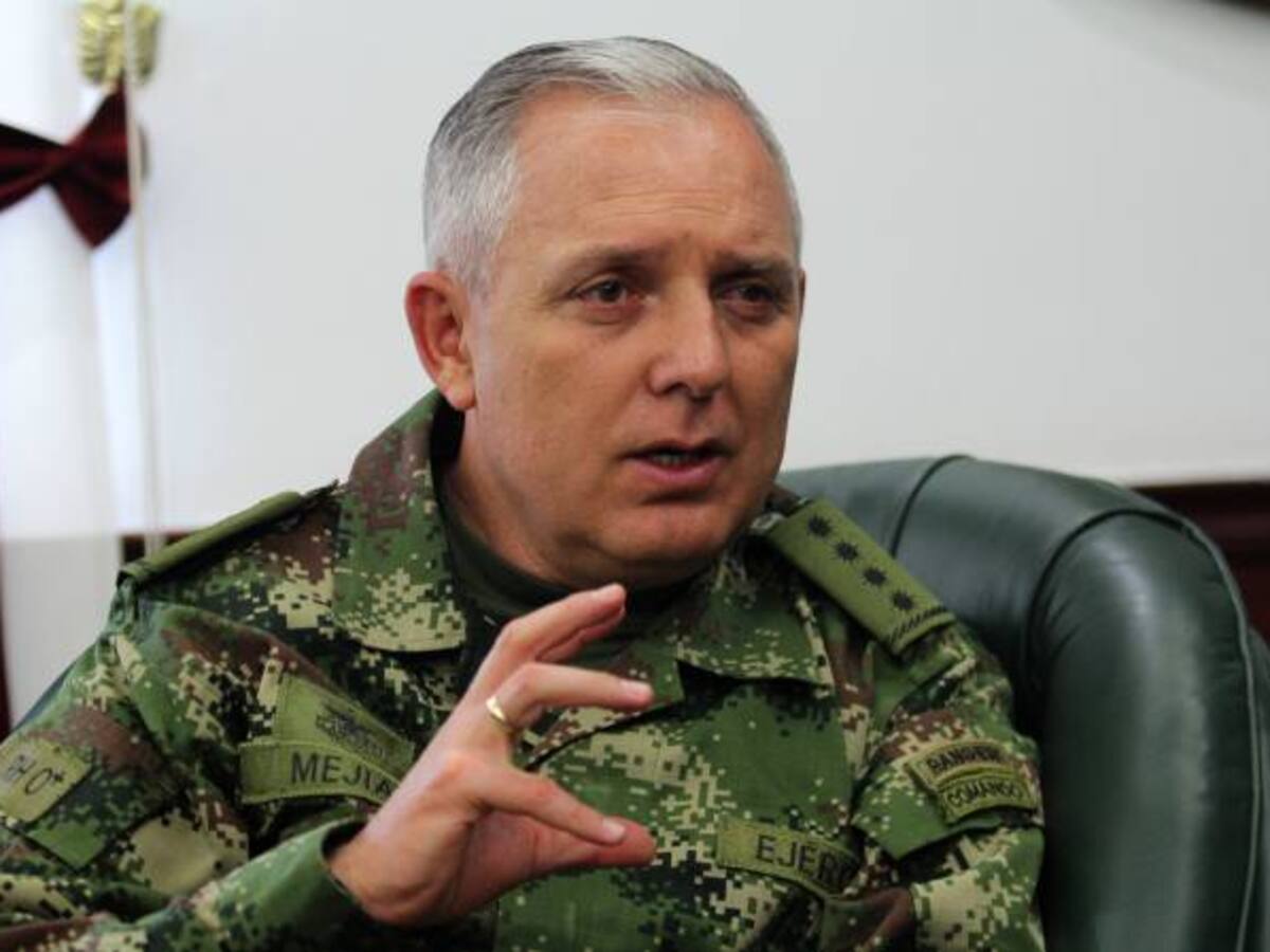 “El Ejército redoblará su inteligencia después de la firma de la paz”: Mejía