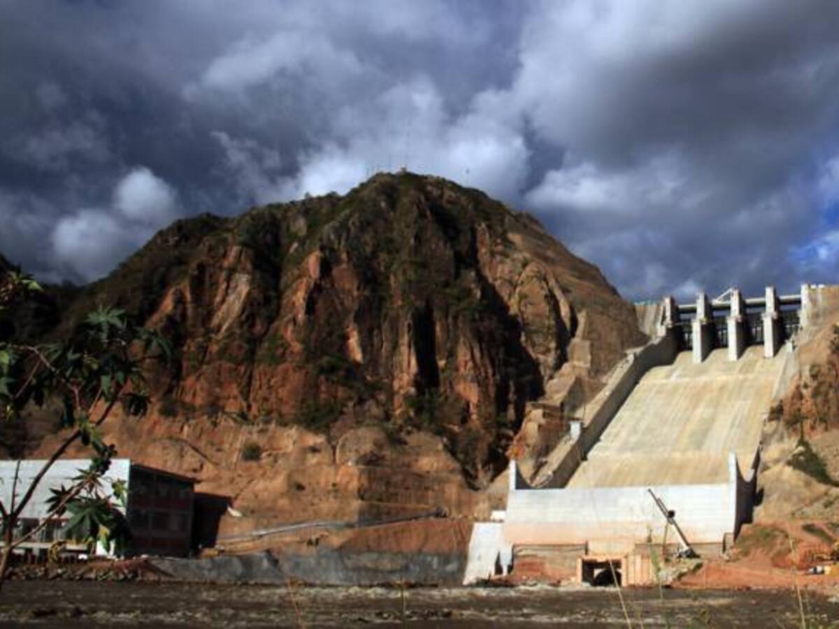 Nadie ha pedido en el Huila que se reanude la generación en El Quimbo