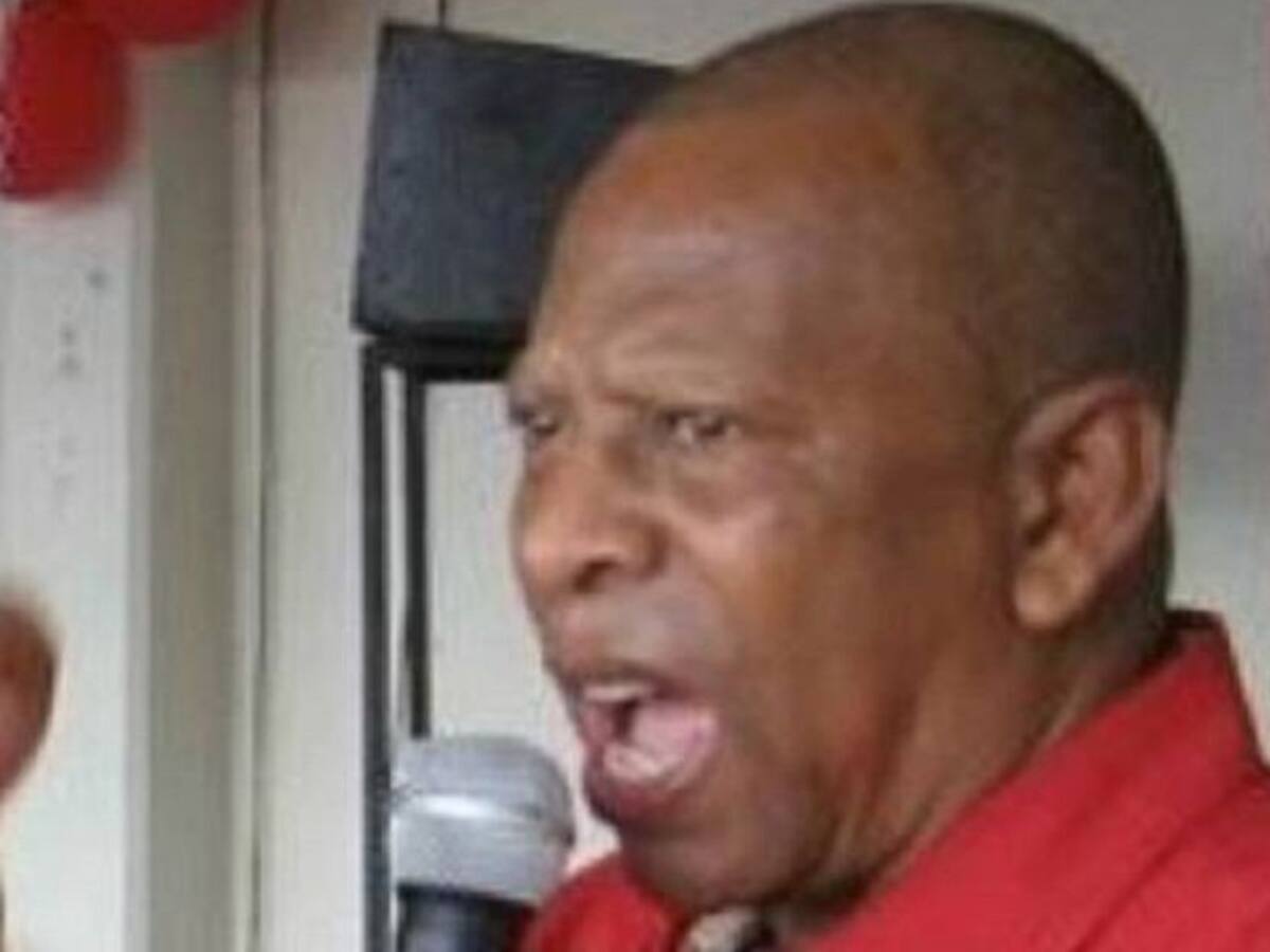 Cargos a exalcalde por pagar servicios educativos por estudiantes fantasmas