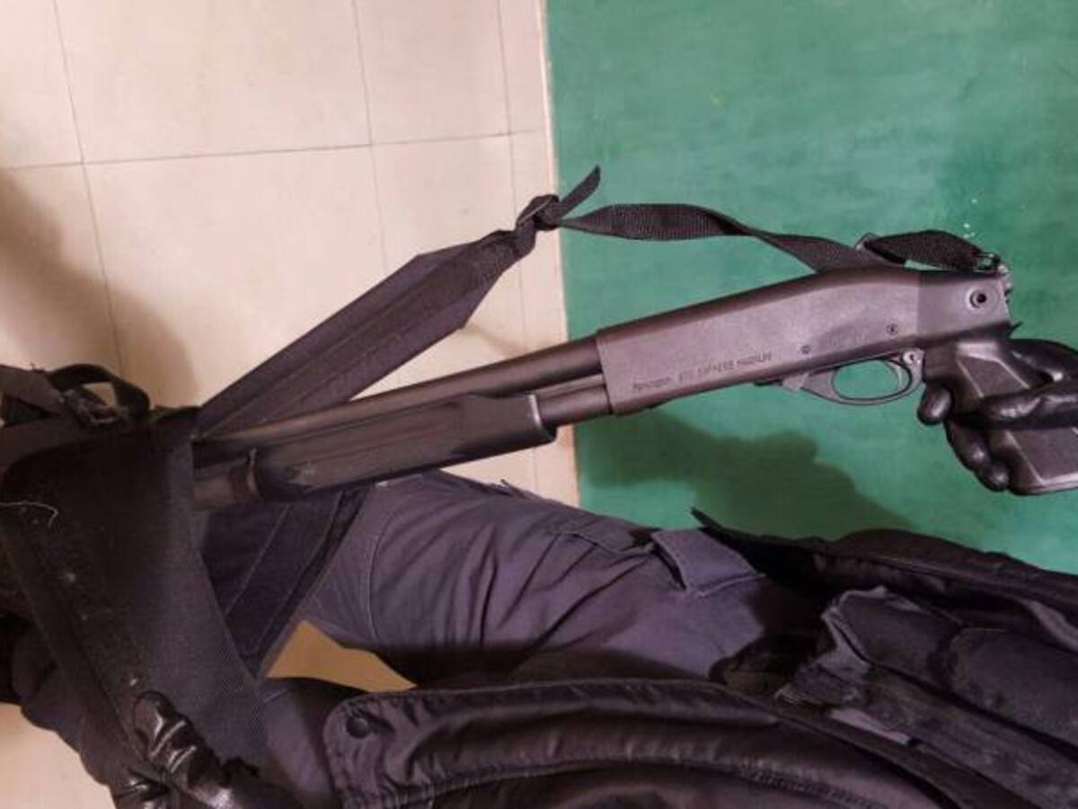 Armas de alto poder y caletas encontró el CTI en San Andresitos de Bogotá