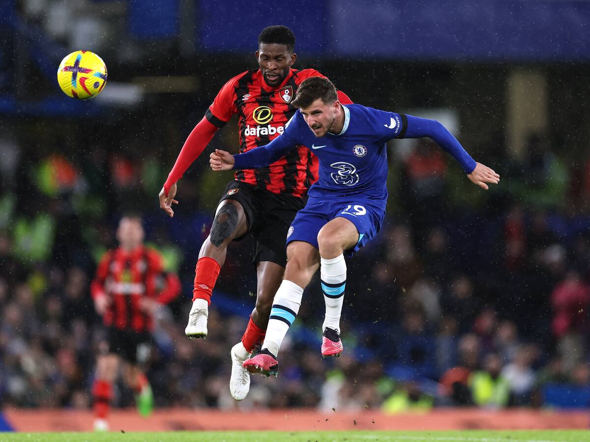Jefferson Lerma no pudo evitar la derrota del Bournemouth en su visita al Chelsea
