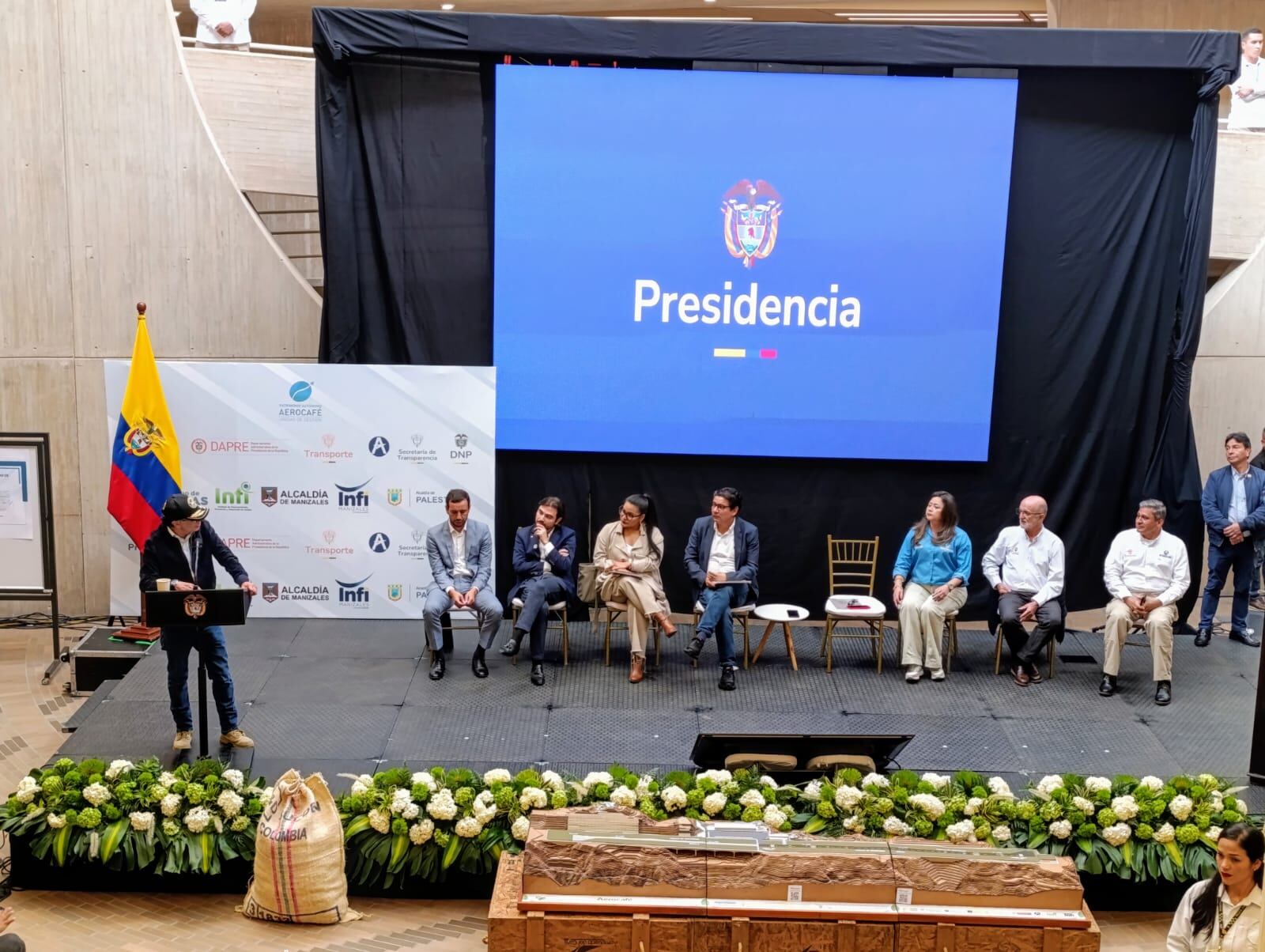 Apertura de licitación para las obras del Aeropuerto del Café en Caldas