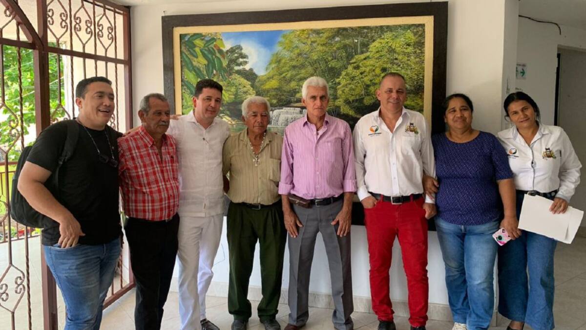 Cerca de 200 líderes comunales se consolidan en el Huila