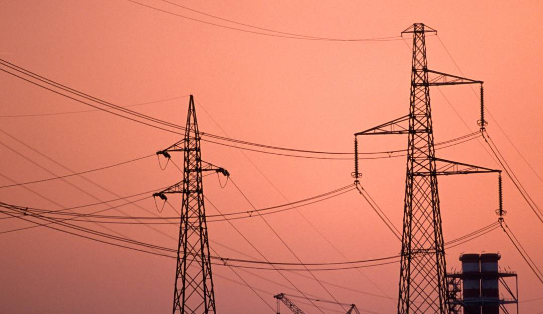 Compañías eléctricas de EE.UU. bloquean proyectos de energías limpias