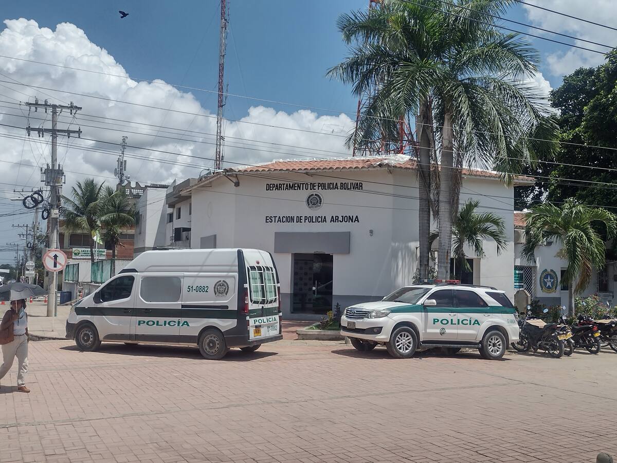 Defensoría del Pueblo alertó hacinamiento del 200% en estación de Policía de Arjona