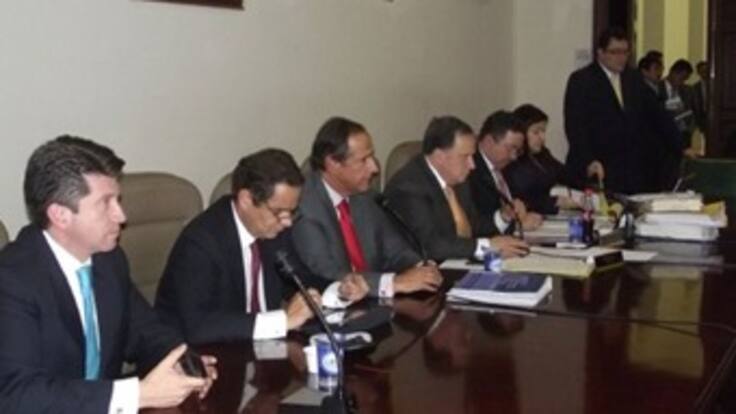 Tras superar dura prueba, Ley de Víctimas pasó a último debate en el Senado