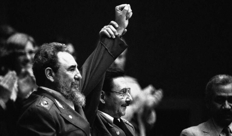 Fidel y Raúl Castro