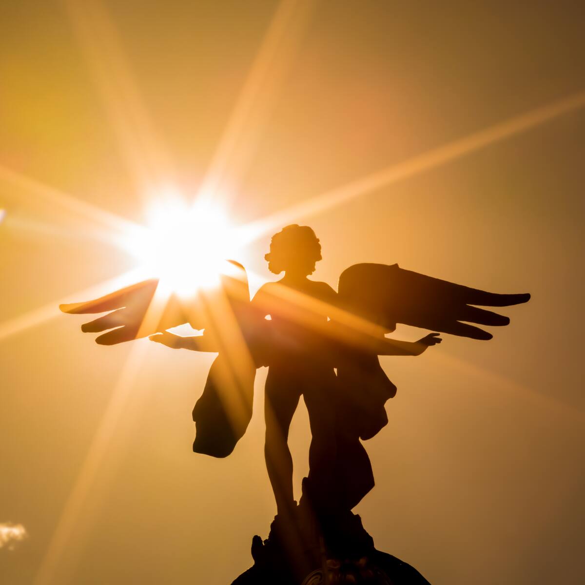 ¿Cuál es el arcángel que lo protege? Depende de su fecha de nacimiento