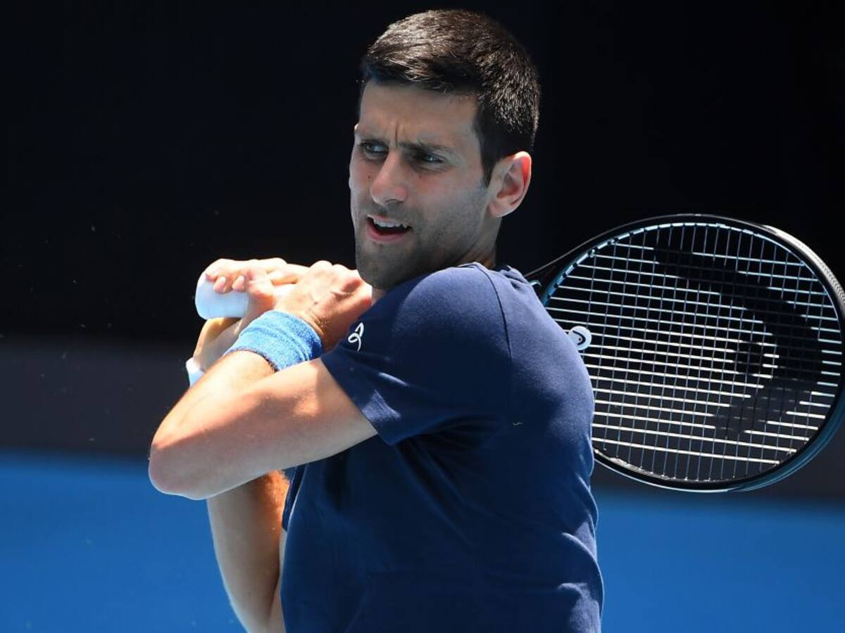 Djokovic reconoce "errores humanos" en su ingreso a Australia