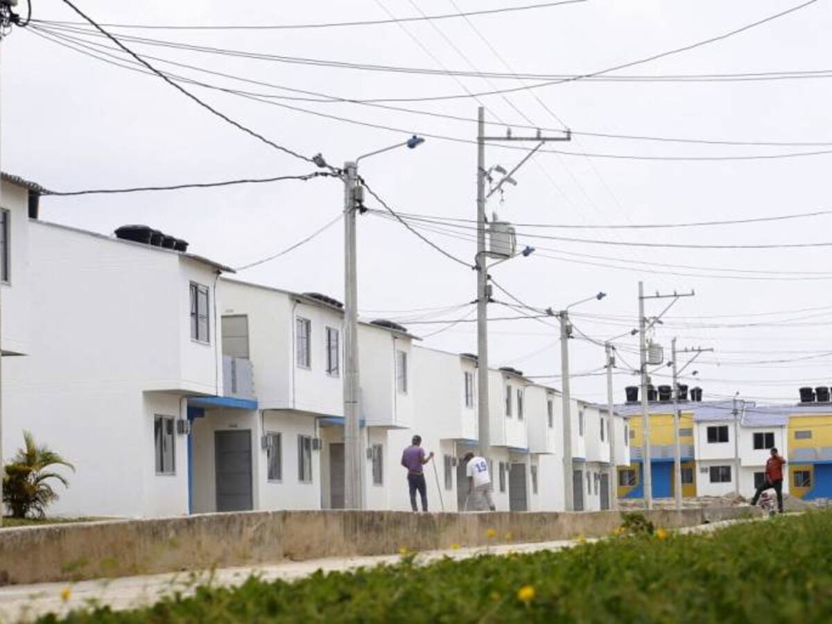 Inescrupulosos quieren apropiarse de casas para desplazados en Cartagena