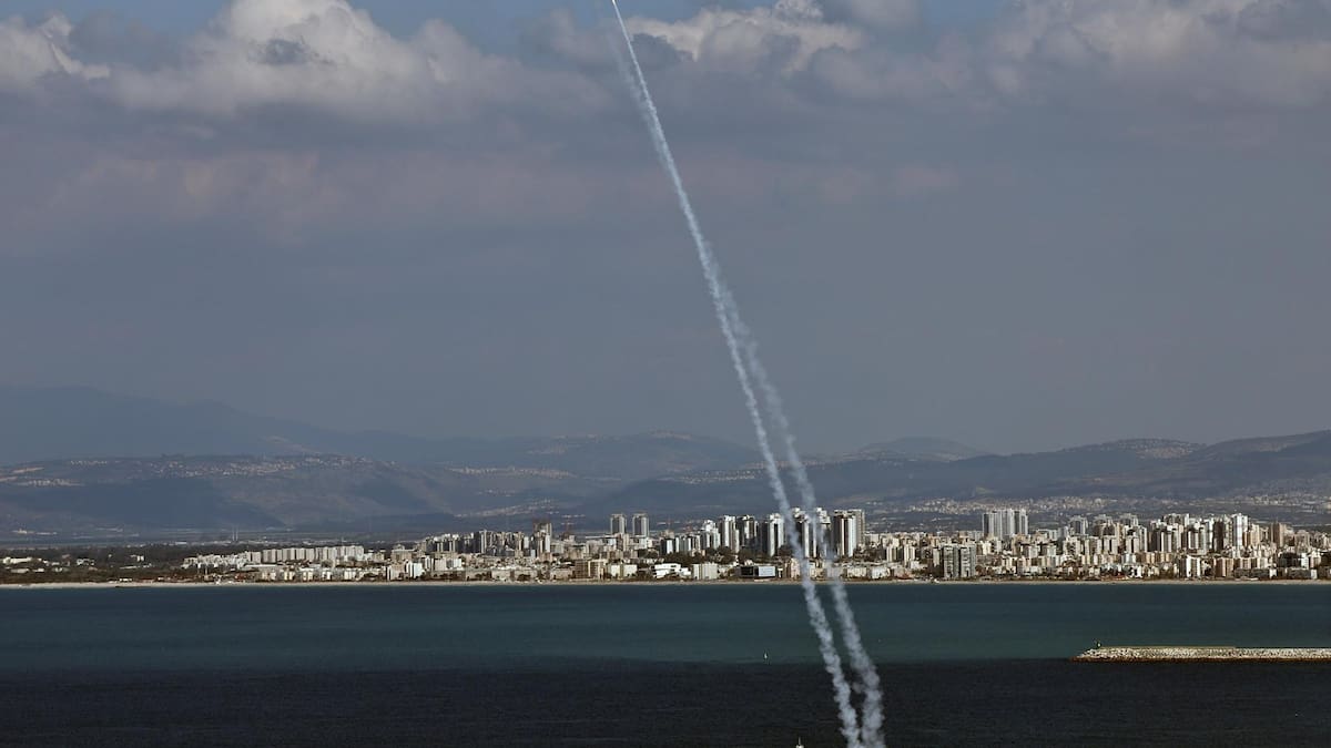 Irán atacó la refinería israelí de Haifa, según las Fuerzas Armadas de EE.UU.