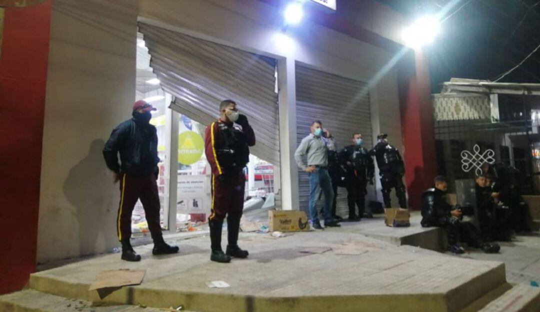 Saqueo y vandalismo en Barranquilla.