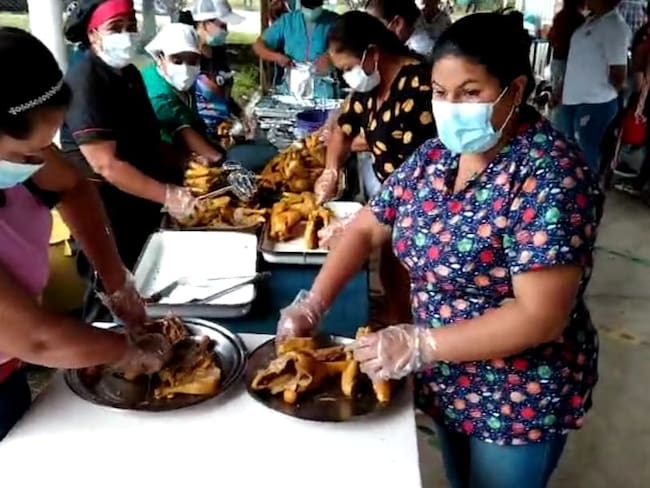 Comerciantes de gallina en Pajarito, Boyacá / Caracol Radio
