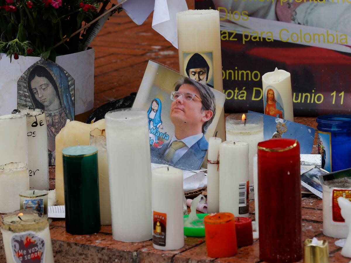 Pereira se une a la “Marcha del Silencio” por la vida del senador Miguel Uribe