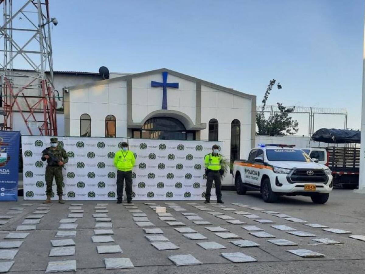 Armada y Policía incautan marihuana y cocaína en Sucre